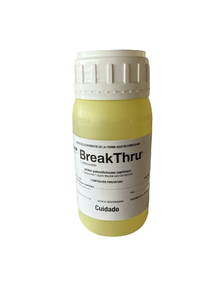 Break Thru, coadyuvante para optimizar el desempeño de agroquímicos. 250 ml.